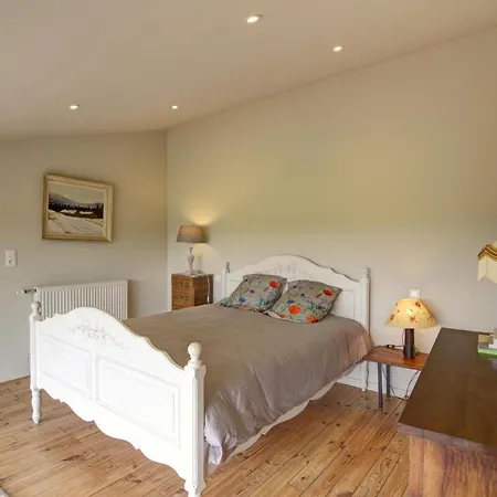 Maison Mitoyenne Spacieuse Avec Jardin, Terrasse Et Internet - Fr-1-496-312 Nyaraló Saint-Symphorien-de-Lay